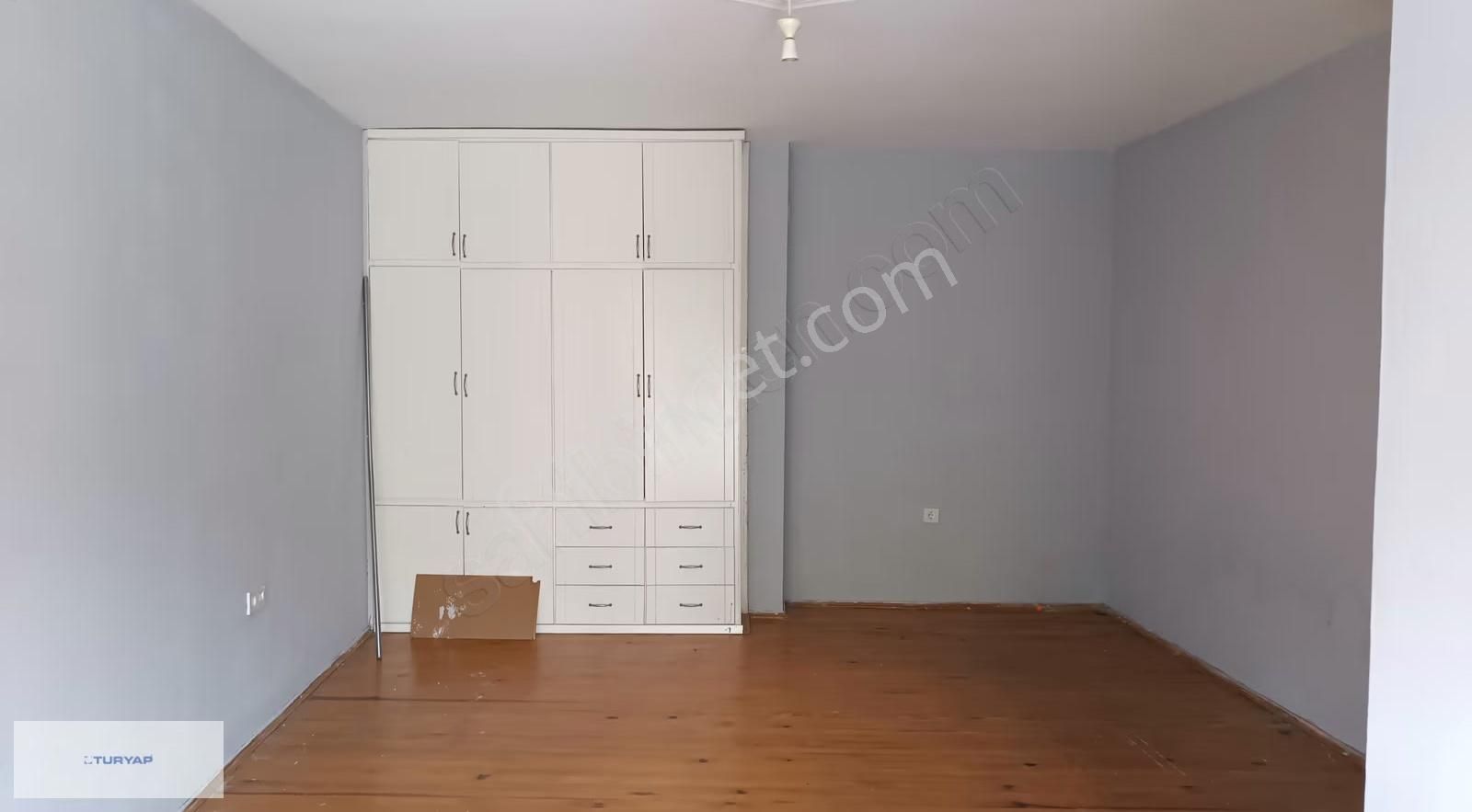 Marmarıs Merkezde Kıralık Bos Ara Kat Daıre - Görsel 8