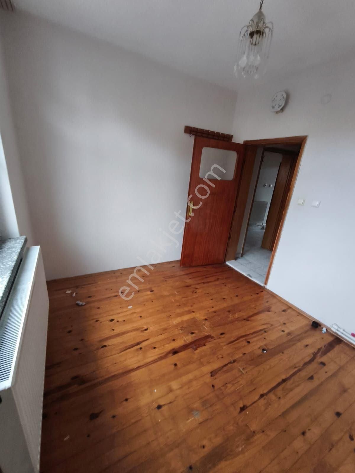 Isparta Merkez Zafer Mahallesinde Kiralık Daire - Görsel 6