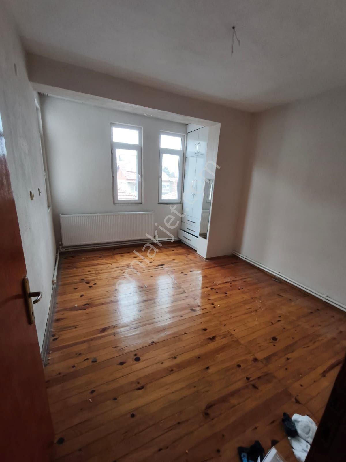Isparta Merkez Zafer Mahallesinde Kiralık Daire - Görsel 7