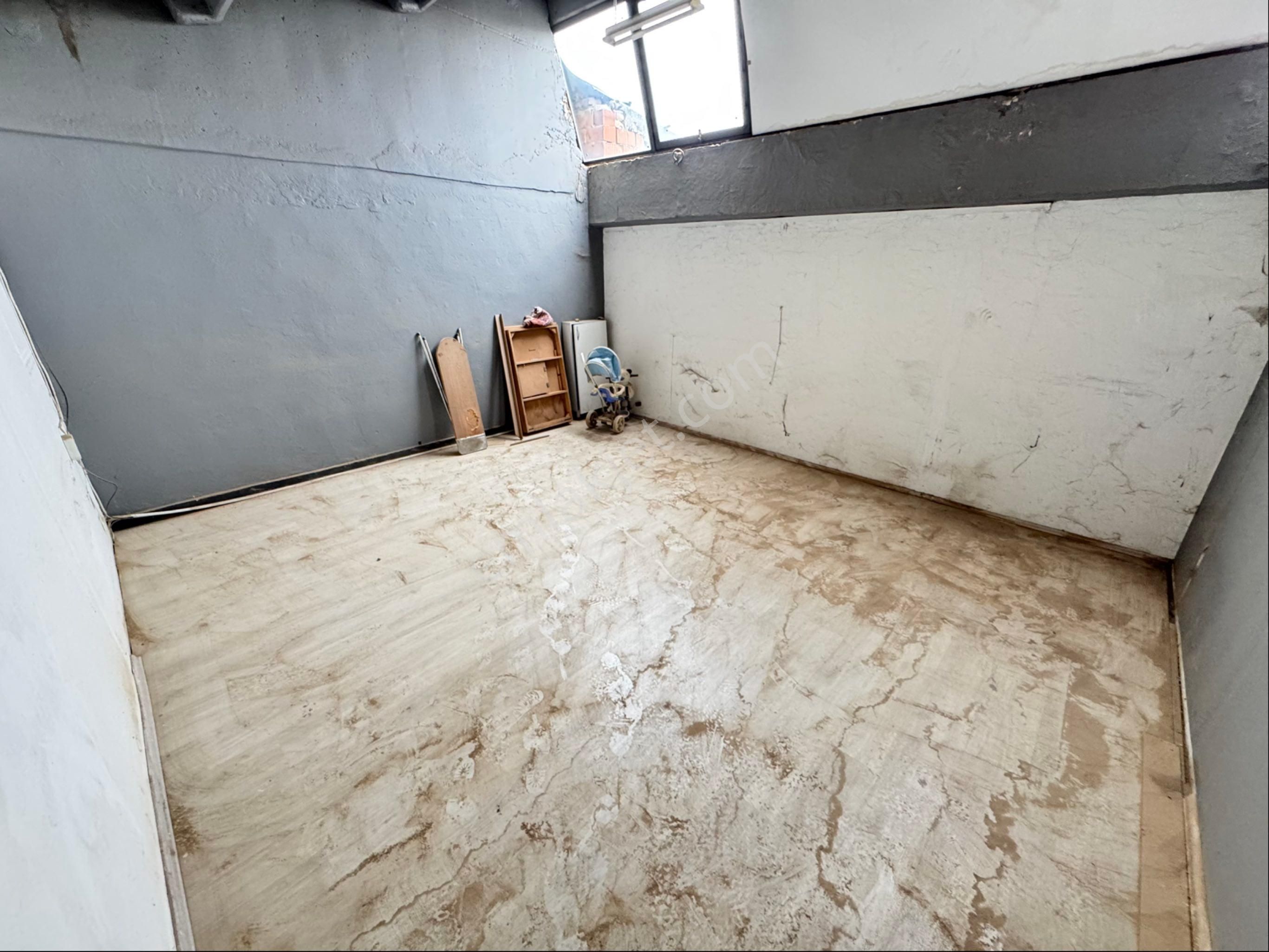 Pera'dan Baksan Sanayi Sitesi 36. Blok Kiralık 265 M2 Dükkan - Görsel 15