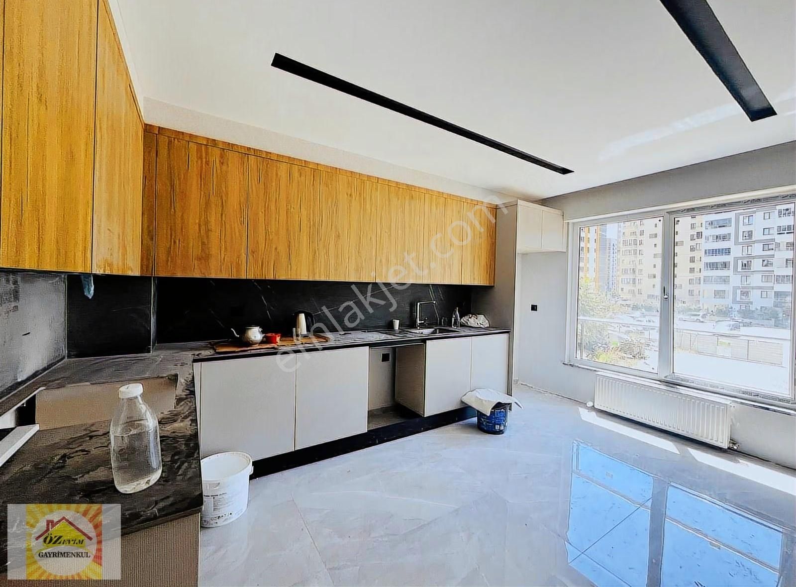 Gültepe Mahallesinde Satılık Lüks Daire - Görsel 4