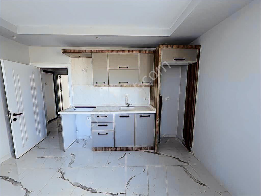 Geniş 1+1 İsteyenlere Ön Cephe Ve Kullanışlı Balkon Asansörlü - Görsel 7