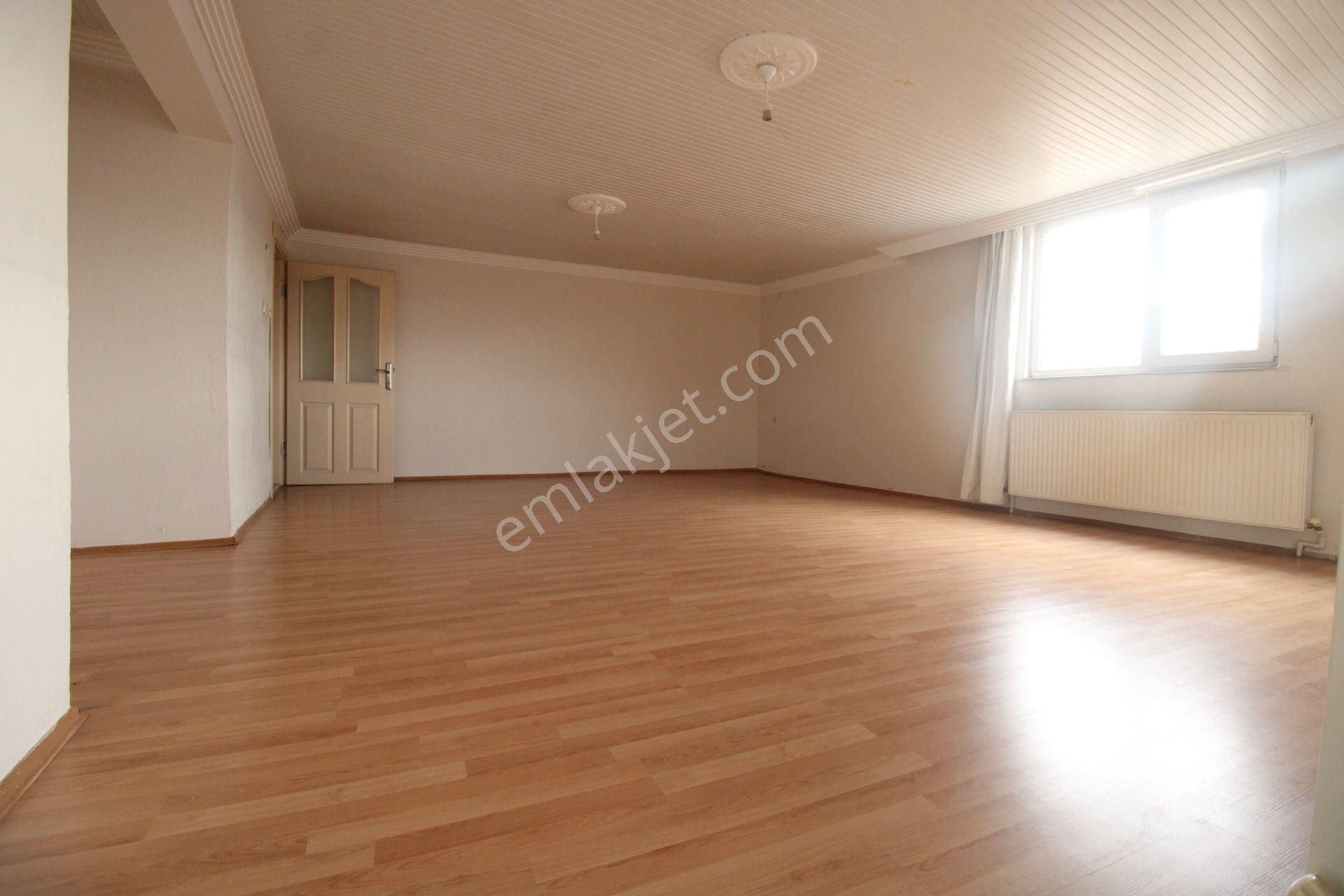 Startkey Yönden Alihikmet Paşa Okulu Karşısı Kiralık Geniş 2+1 - Görsel 10