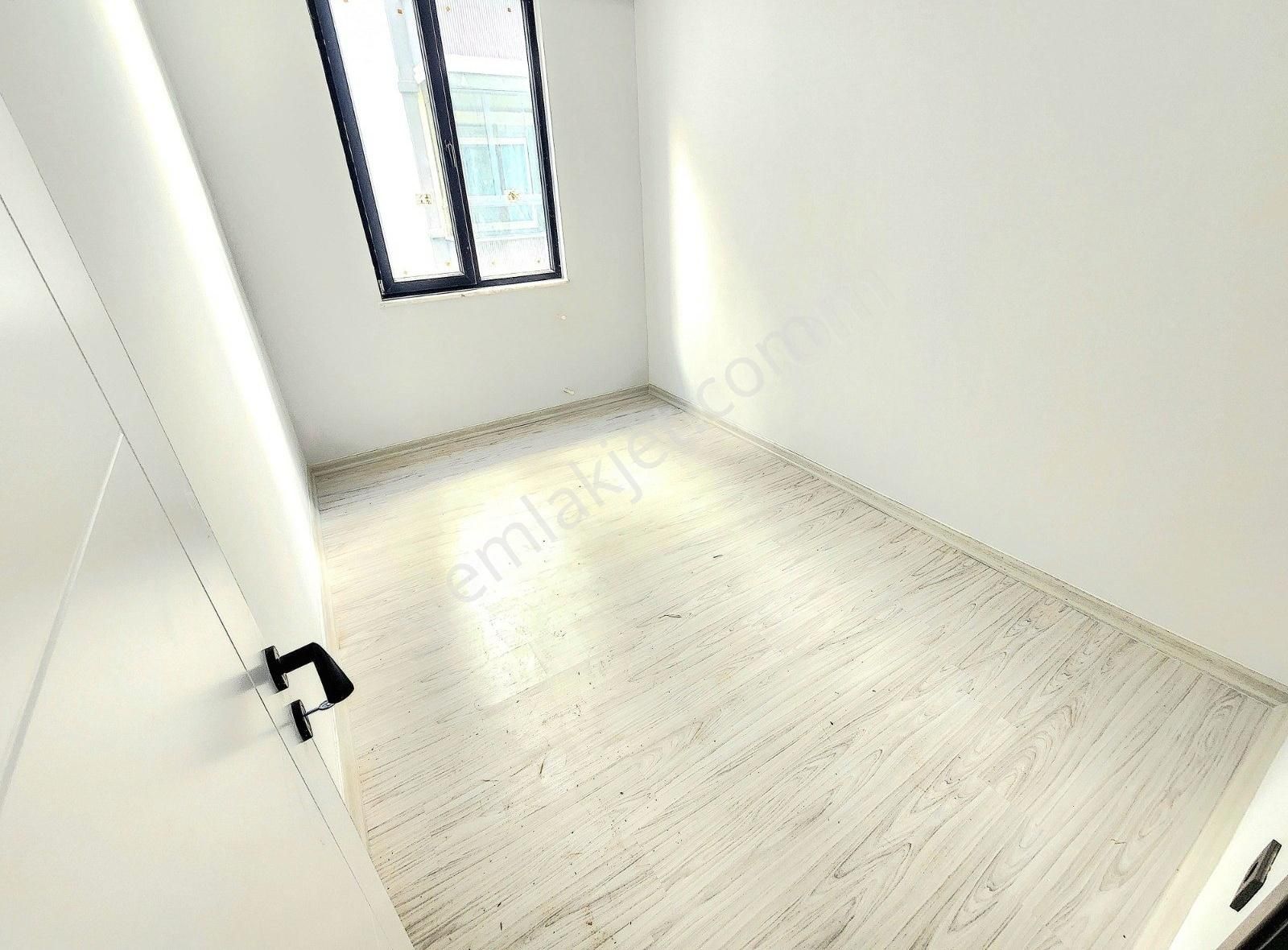 Parla'dan Ön Cephe Sıfır Ebeveyn Banyolu Satılık 2+1 Daire - Görsel 20