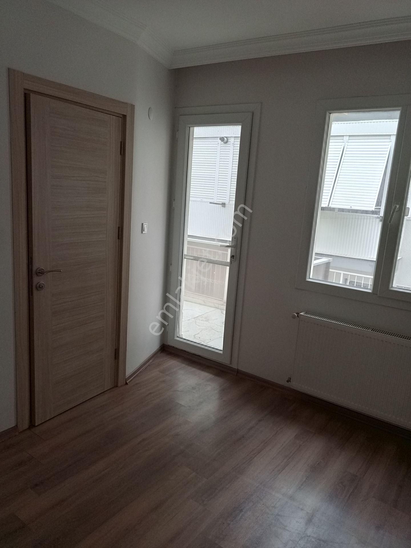 Menemen Kasımpaşa Mahallesinde Kiralık 2+1 Ara Kat Yeni Daire - Görsel 9