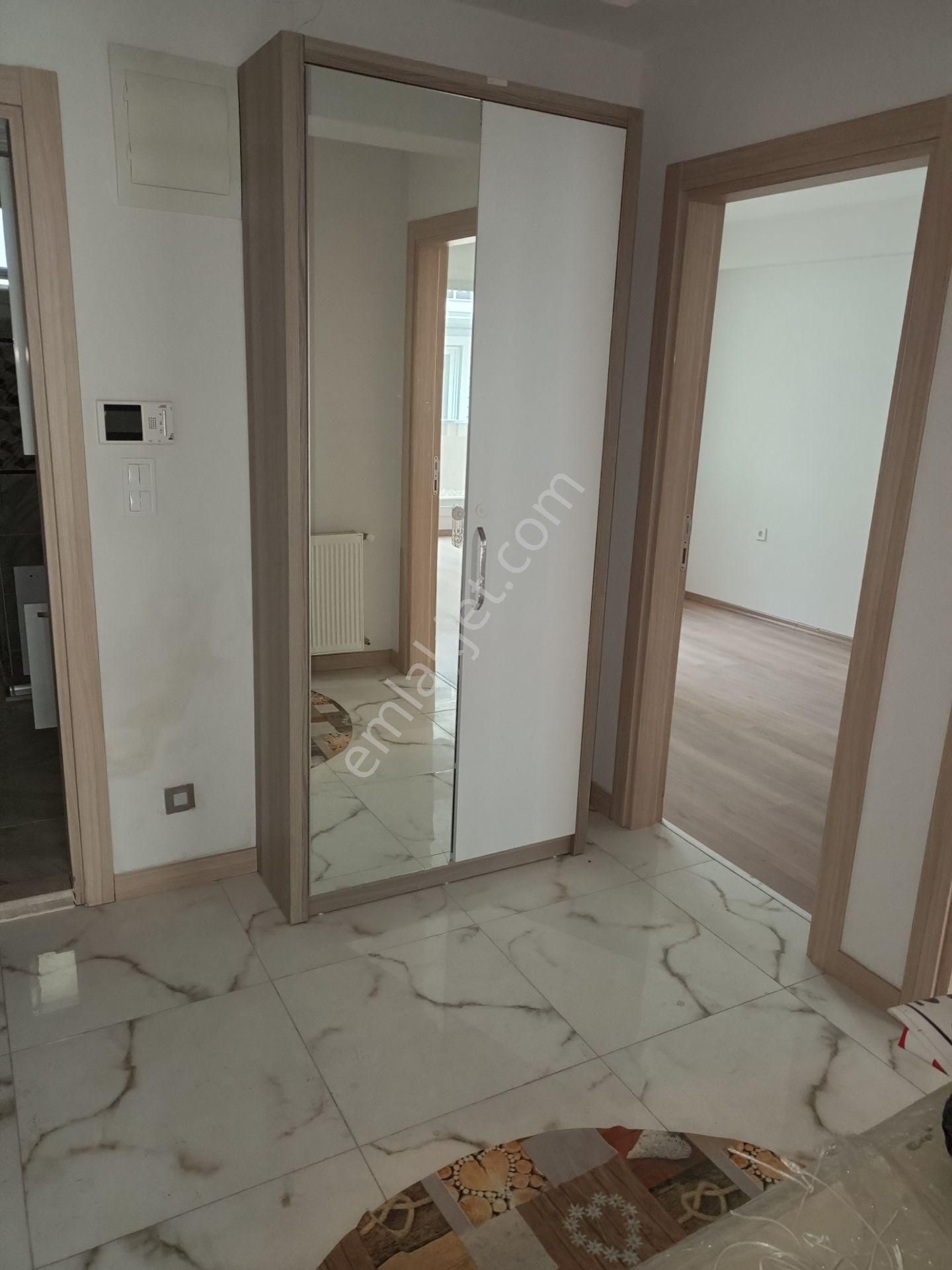 Menemen Kasımpaşa Mahallesinde Kiralık 2+1 Ara Kat Yeni Daire - Görsel 7