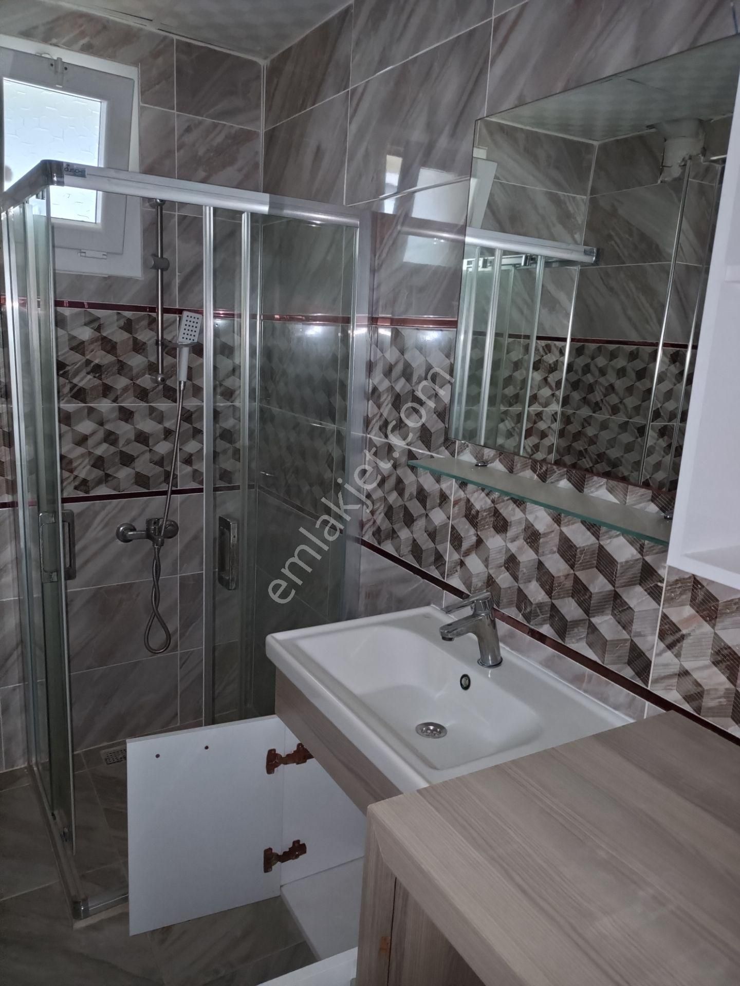 Menemen Kasımpaşa Mahallesinde Kiralık 2+1 Ara Kat Yeni Daire - Görsel 5