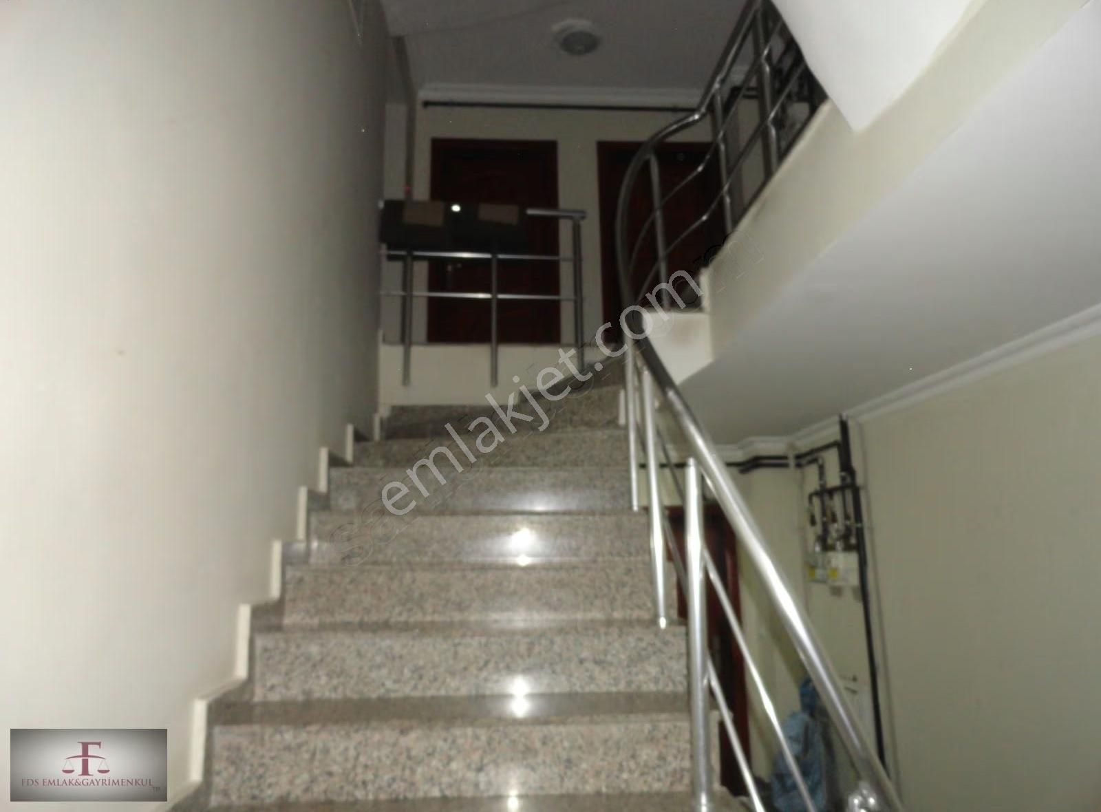 Bahçelievler Yenibosna Hürriyet Mah. Satılık 2+1 Otoparklı Daire - Görsel 26