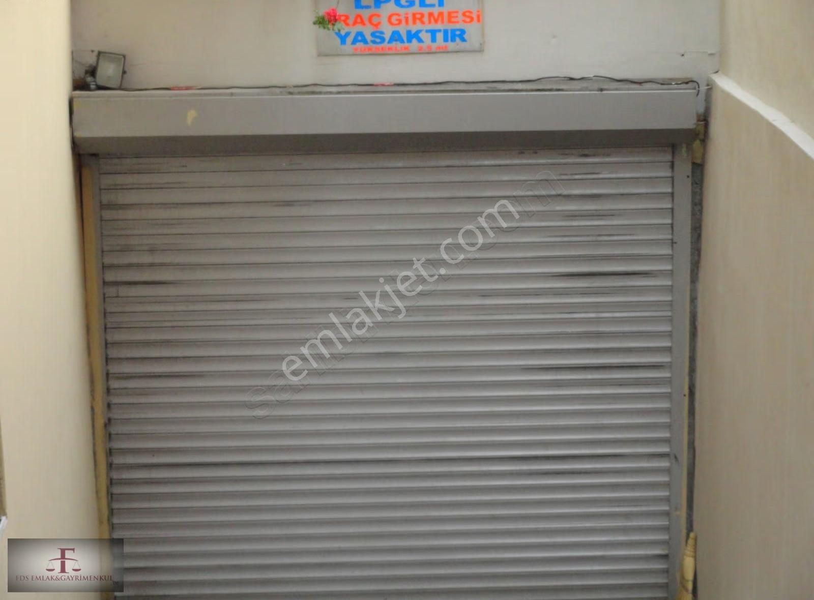 Bahçelievler Yenibosna Hürriyet Mah. Satılık 2+1 Otoparklı Daire - Görsel 2