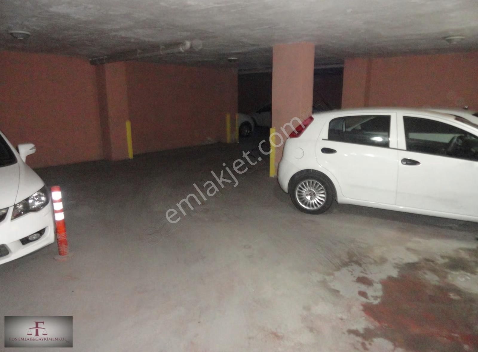 Bahçelievler Yenibosna Hürriyet Mah. Satılık 2+1 Otoparklı Daire - Görsel 12