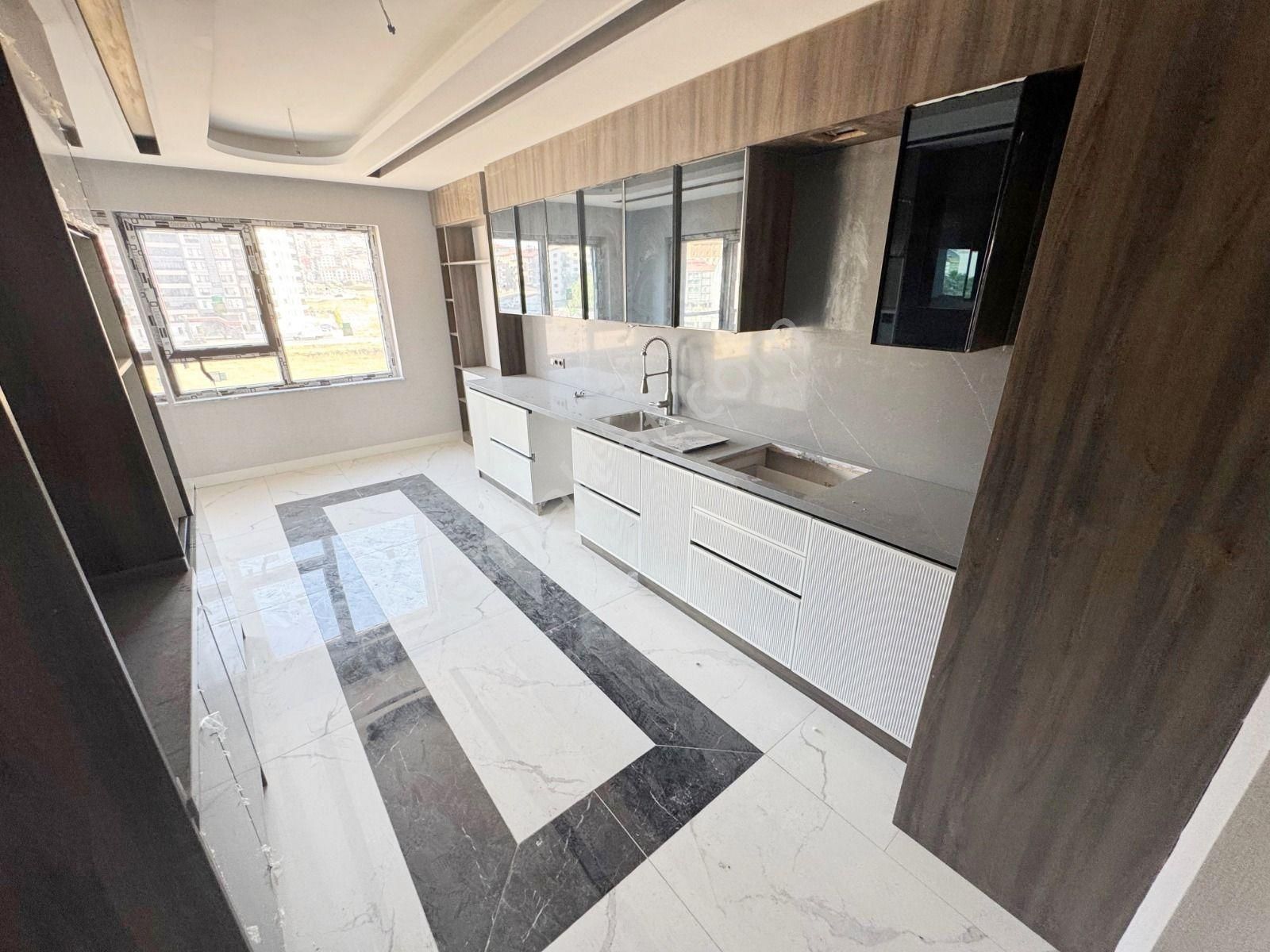 Şafak'tan Ovacık'ta 4.5+1 Akıllı Ev Sistemli Ultra Lüks Sıfır!