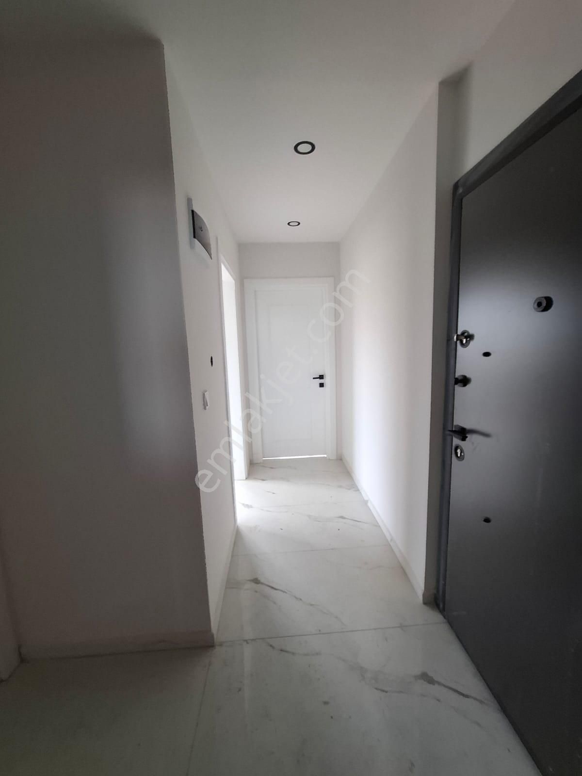 Cumhuriyet Mahallesi’nde Satılık 2+1 Ara Kat Daire Fiyat: 4.500.000 Tl - Görsel 7