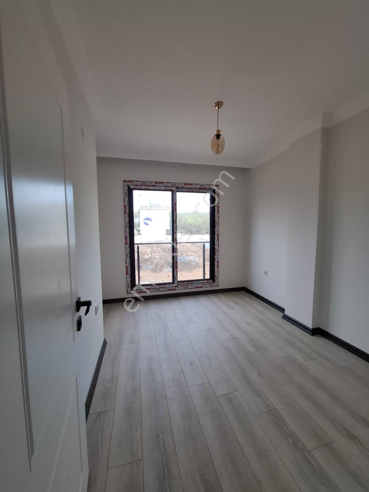 Cumhuriyet Mahallesi’nde Satılık 2+1 Ara Kat Daire Fiyat: 4.500.000 Tl - Görsel 4