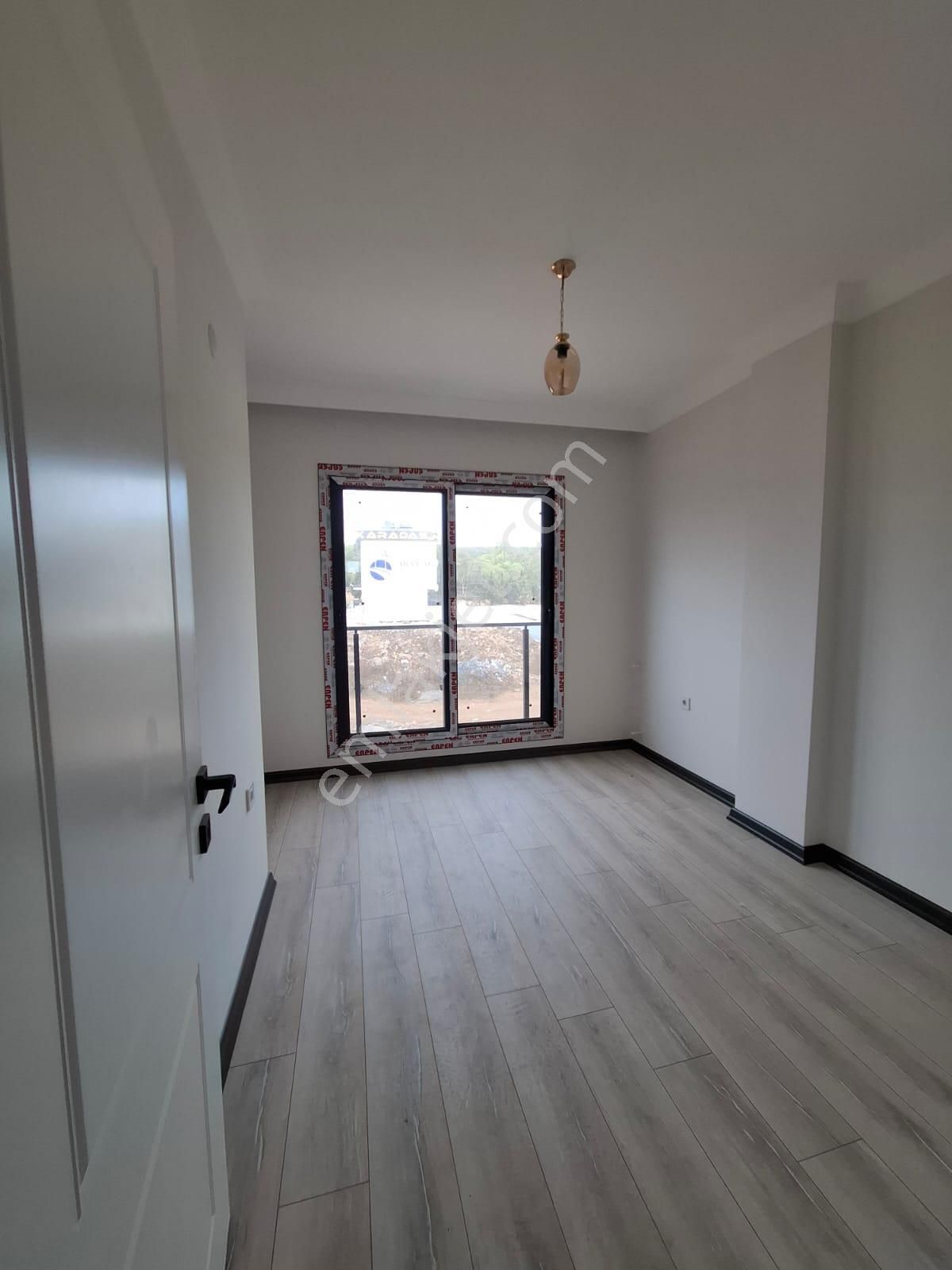 Cumhuriyet Mahallesi’nde Satılık 2+1 Ara Kat Daire Fiyat: 4.500.000 Tl - Görsel 3
