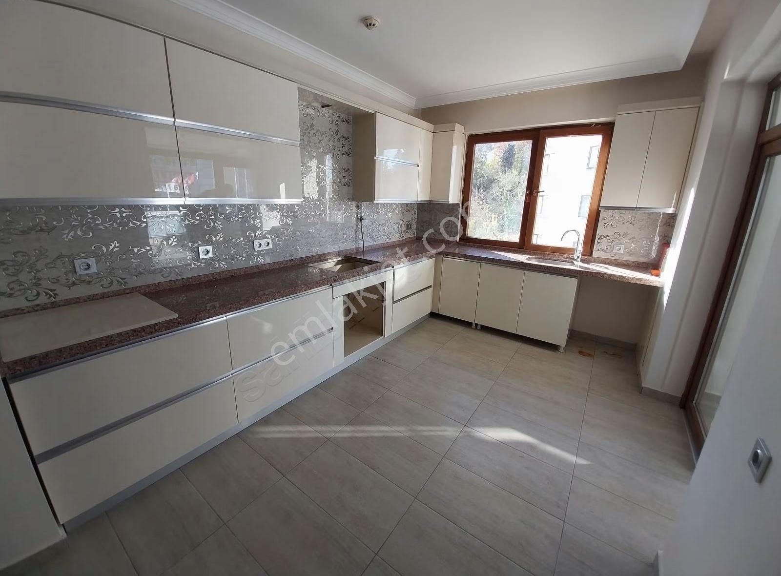 Mimozapark Sitesi'nde Deniz Manzaralı Ferah Fırsat 3+1 Daire - Görsel 16