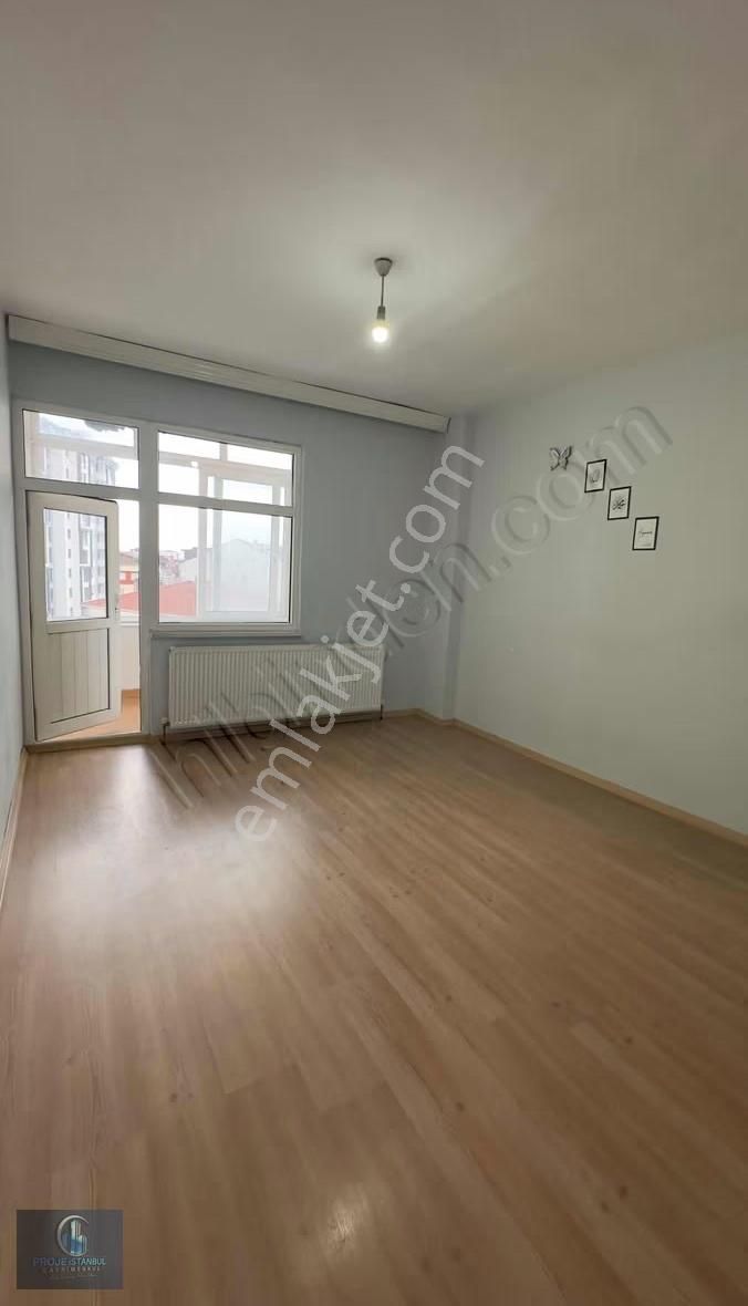 Marmara Hast Ve Metrosuna Yürüme Mesafesi Merkeze Yakın Ara Kat