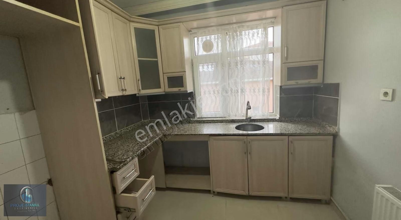 Marmara Hast Ve Metrosuna Yürüme Mesafesi Merkeze Yakın Ara Kat - Görsel 18