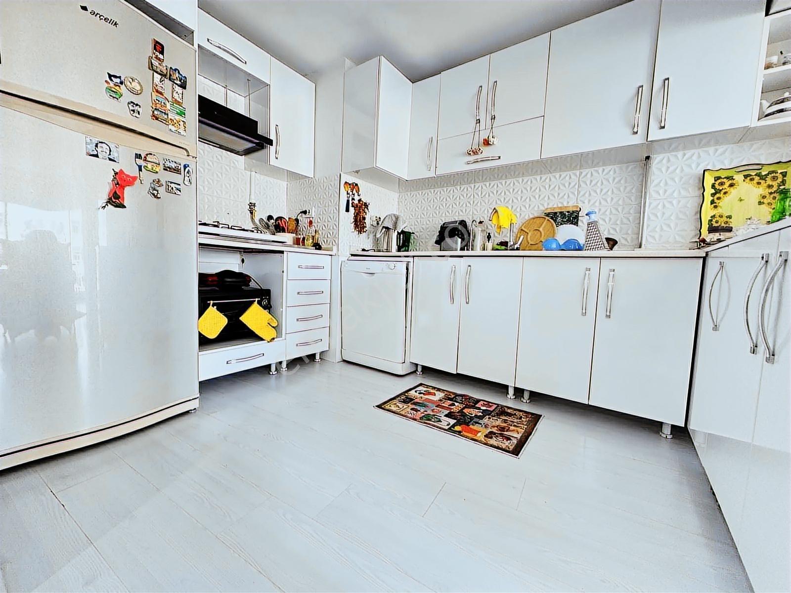 İzmirpark Yakını 2+1 110 M2 Geniş Doğalgazlı Asansörlü Satılık - Görsel 19
