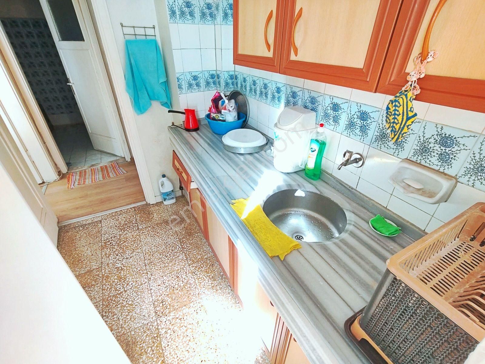 🌀gültaş Emlaktan Akçay Kordona 350m Ayrı Mutfaklı Panjurlu 2+1 Satılık Daire - Görsel 5