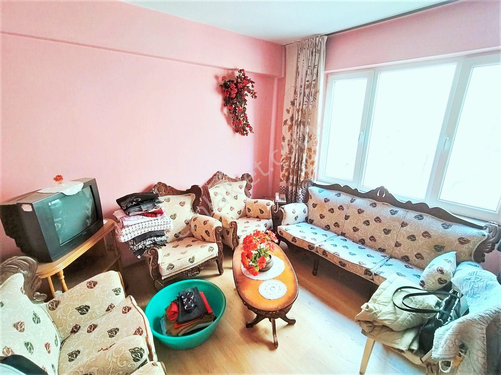 🌀gültaş Emlaktan Akçay Kordona 350m Ayrı Mutfaklı Panjurlu 2+1 Satılık Daire - Görsel 19