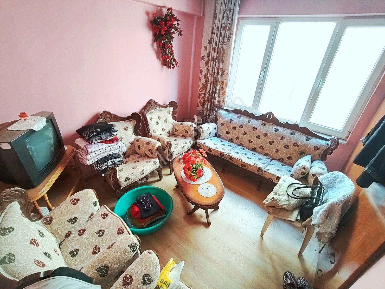 🌀gültaş Emlaktan Akçay Kordona 350m Ayrı Mutfaklı Panjurlu 2+1 Satılık Daire - Görsel 33