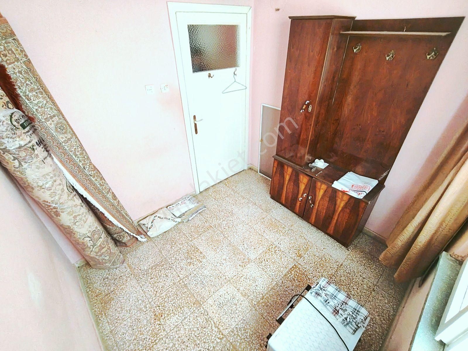 🌀gültaş Emlaktan Akçay Kordona 350m Ayrı Mutfaklı Panjurlu 2+1 Satılık Daire - Görsel 34