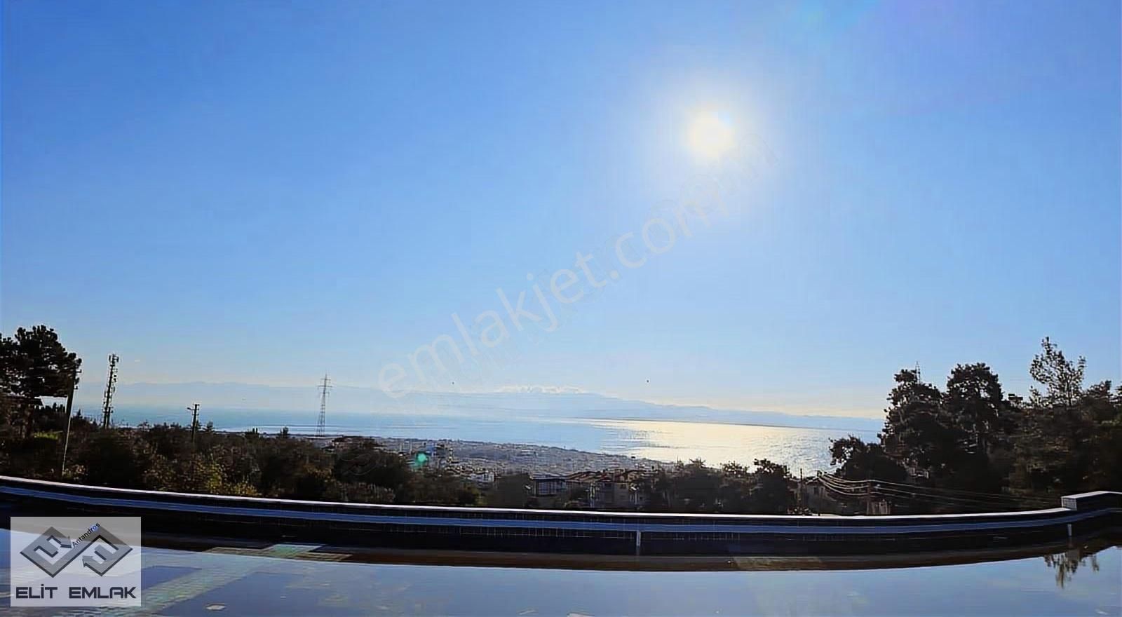 Altınoluk Köy Meydanında Tam Müstakil Bahçeli Lüks Villa - Görsel 5