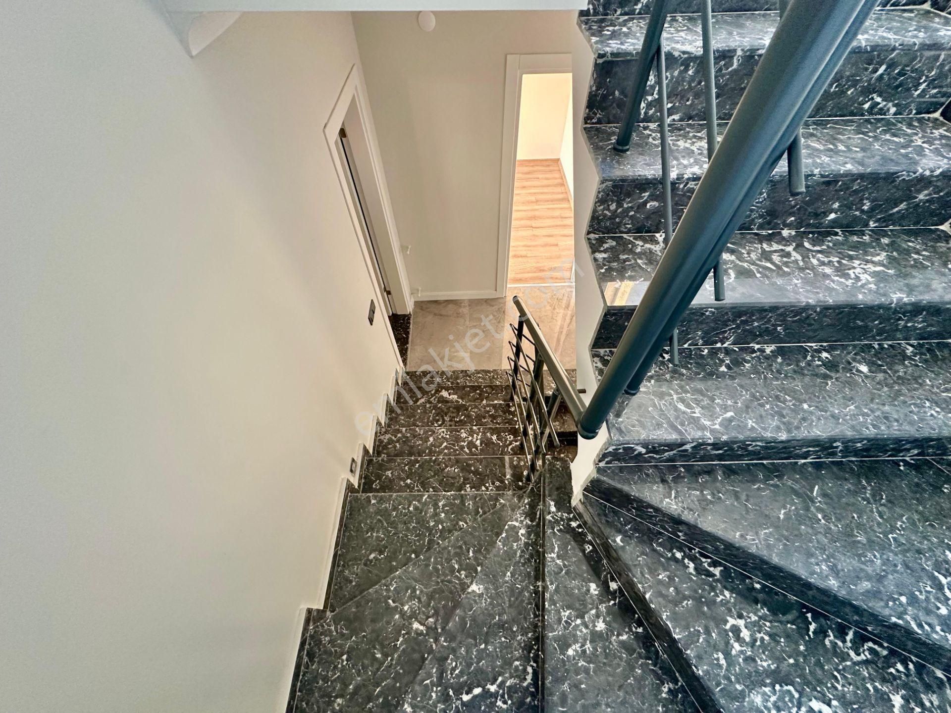 ✨akçay Ay Emlaktan✨altınolukta Kazdağları Etekleri Huzur Bulacağınız Denize 100 M Satılık 3+1 Villa - Görsel 15