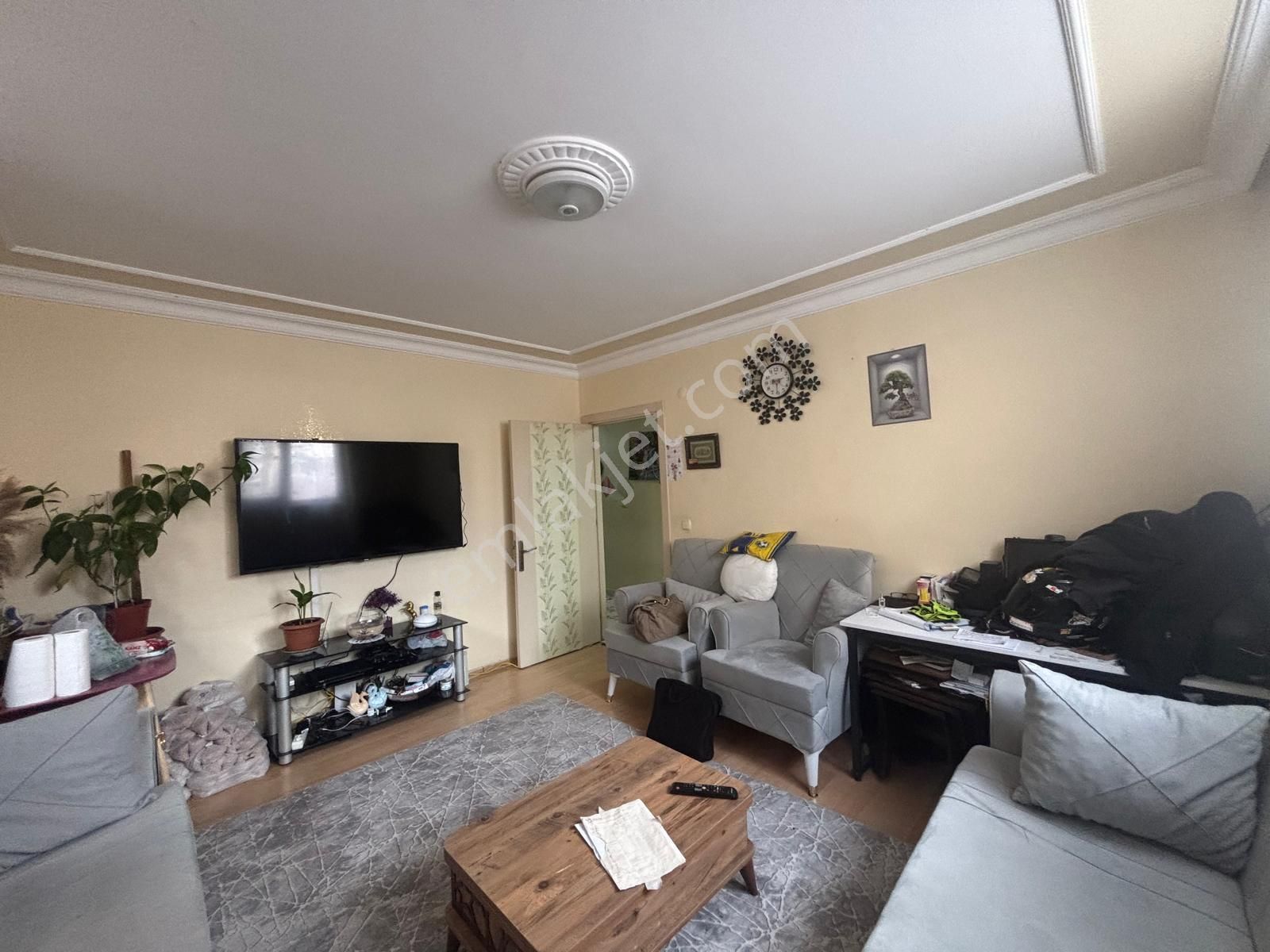 Maltepe Fındıklıda Bahçe Katı Gayet Kullanışlı Satılık 2+1 Daire