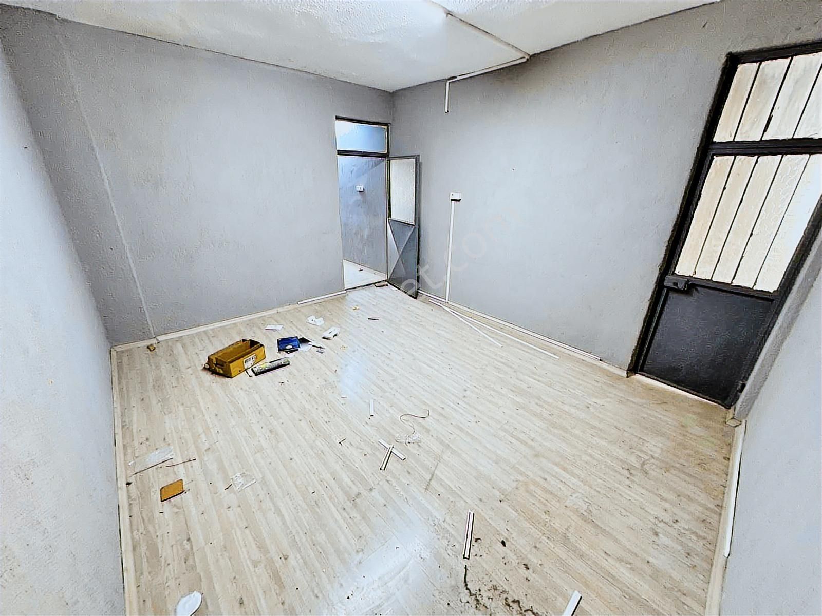 Karabağlar Sanayi'de 290 M2 Satılık Dükkan Ve Komple Bina - Görsel 25