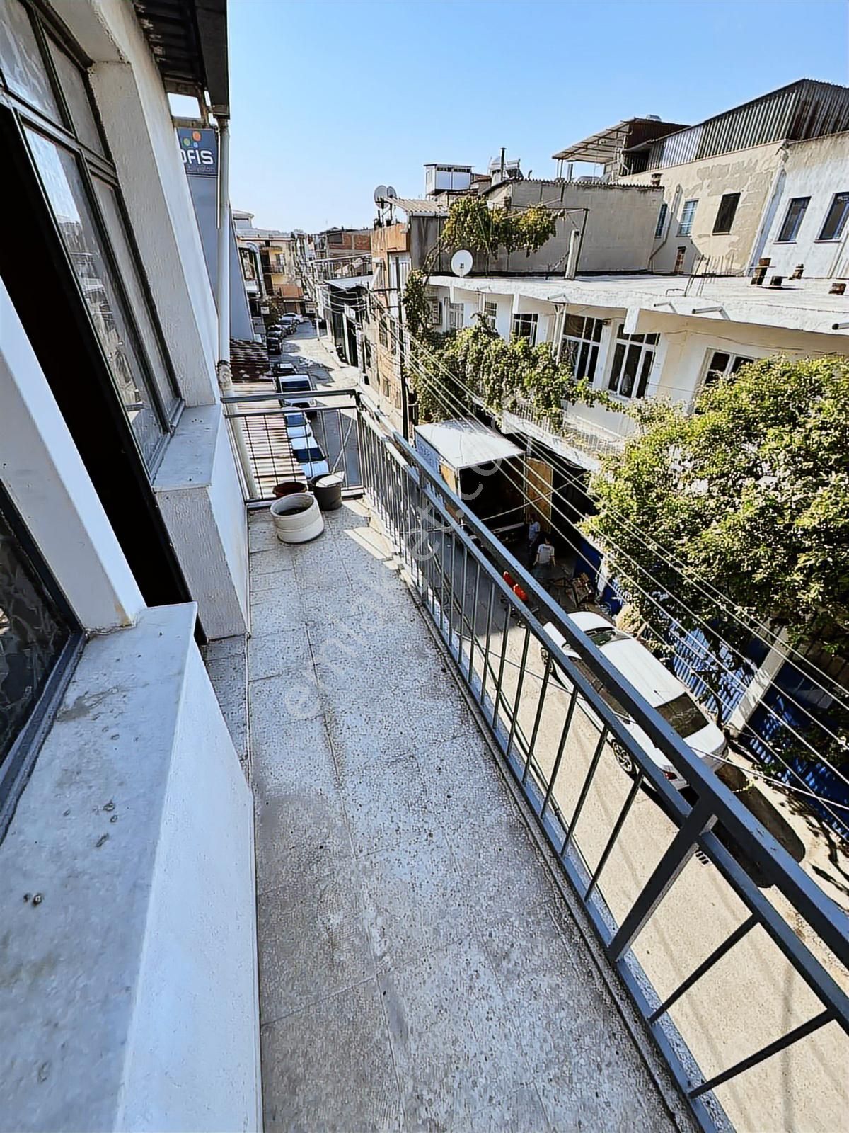 Karabağlar Sanayi'de 290 M2 Satılık Dükkan Ve Komple Bina - Görsel 35