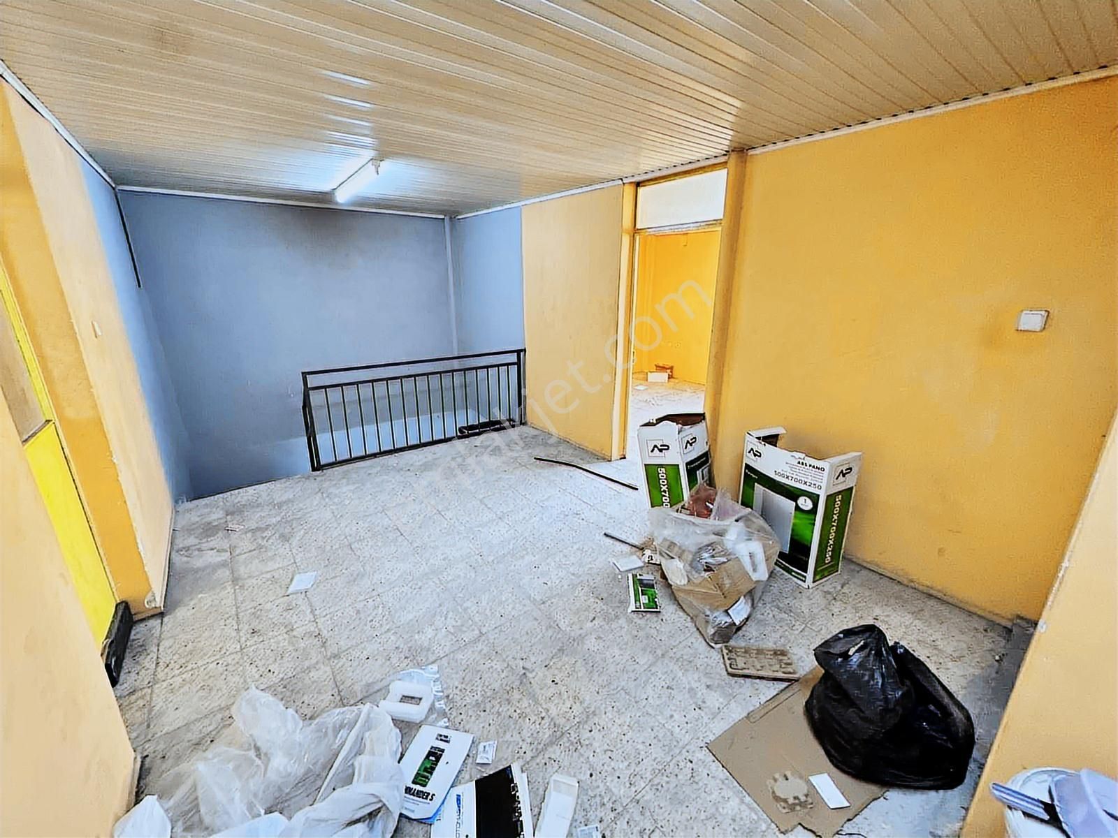 Karabağlar Sanayi'de 290 M2 Satılık Dükkan Ve Komple Bina - Görsel 29