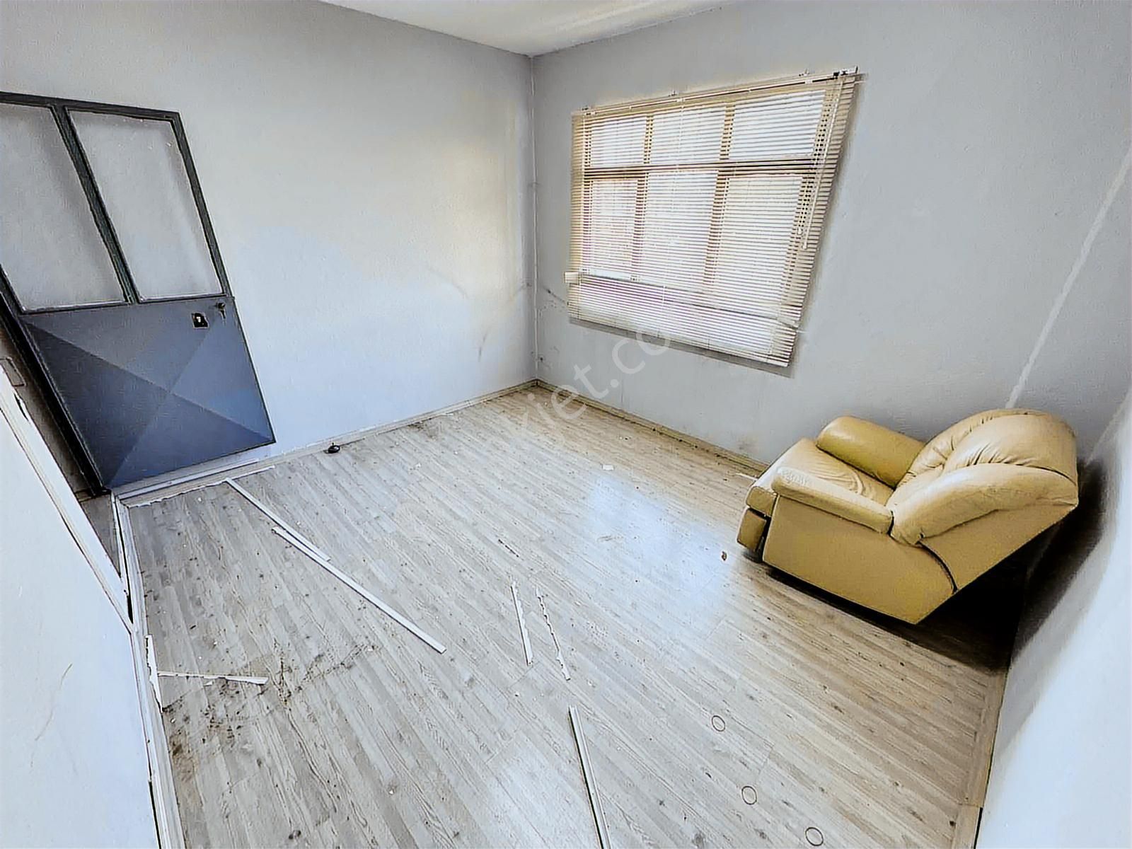 Karabağlar Sanayi'de 290 M2 Satılık Dükkan Ve Komple Bina - Görsel 17