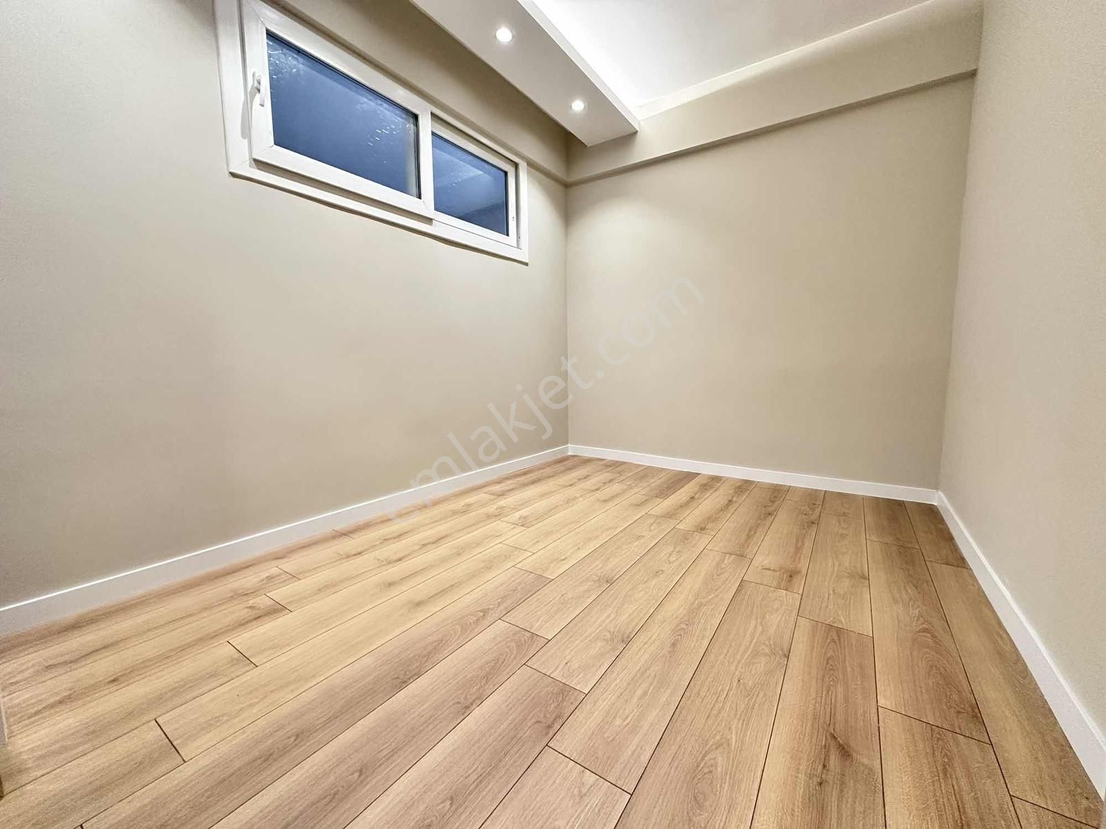 Amerikan Koleji Yakını 3+1 140 M2 Özel Bahçeli Otoparklı Satılık - Görsel 5