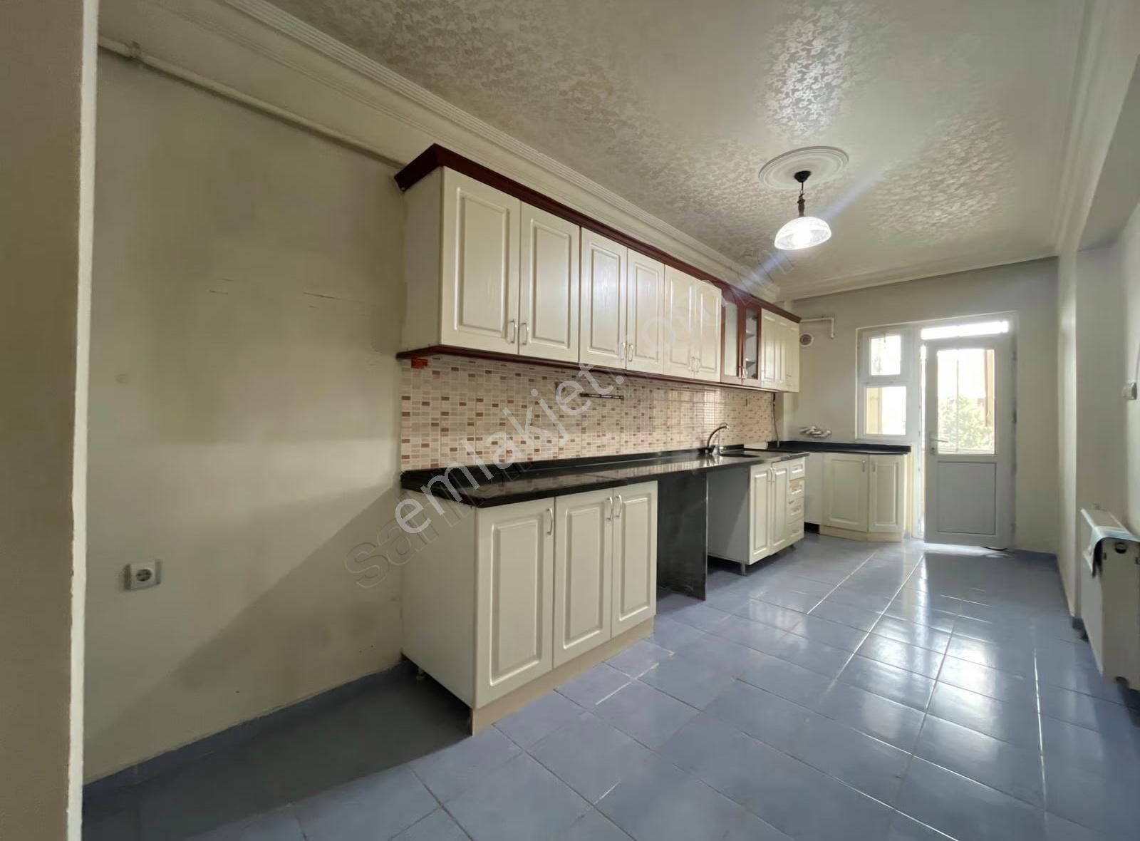 Çakır'dan Satılık 3+1 Daire 175'mt Net Oturum Gazikent Mh - Görsel 12