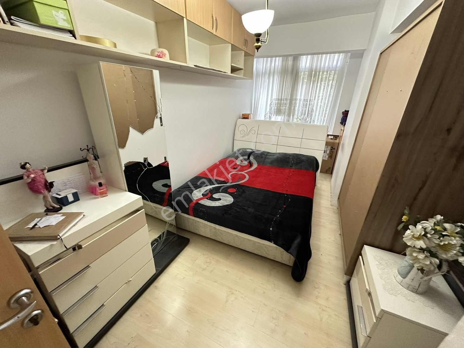 Mithatpaşa Cad Üzeri 3+1 130 M2 Asansörlü Satılık Daire - Görsel 15