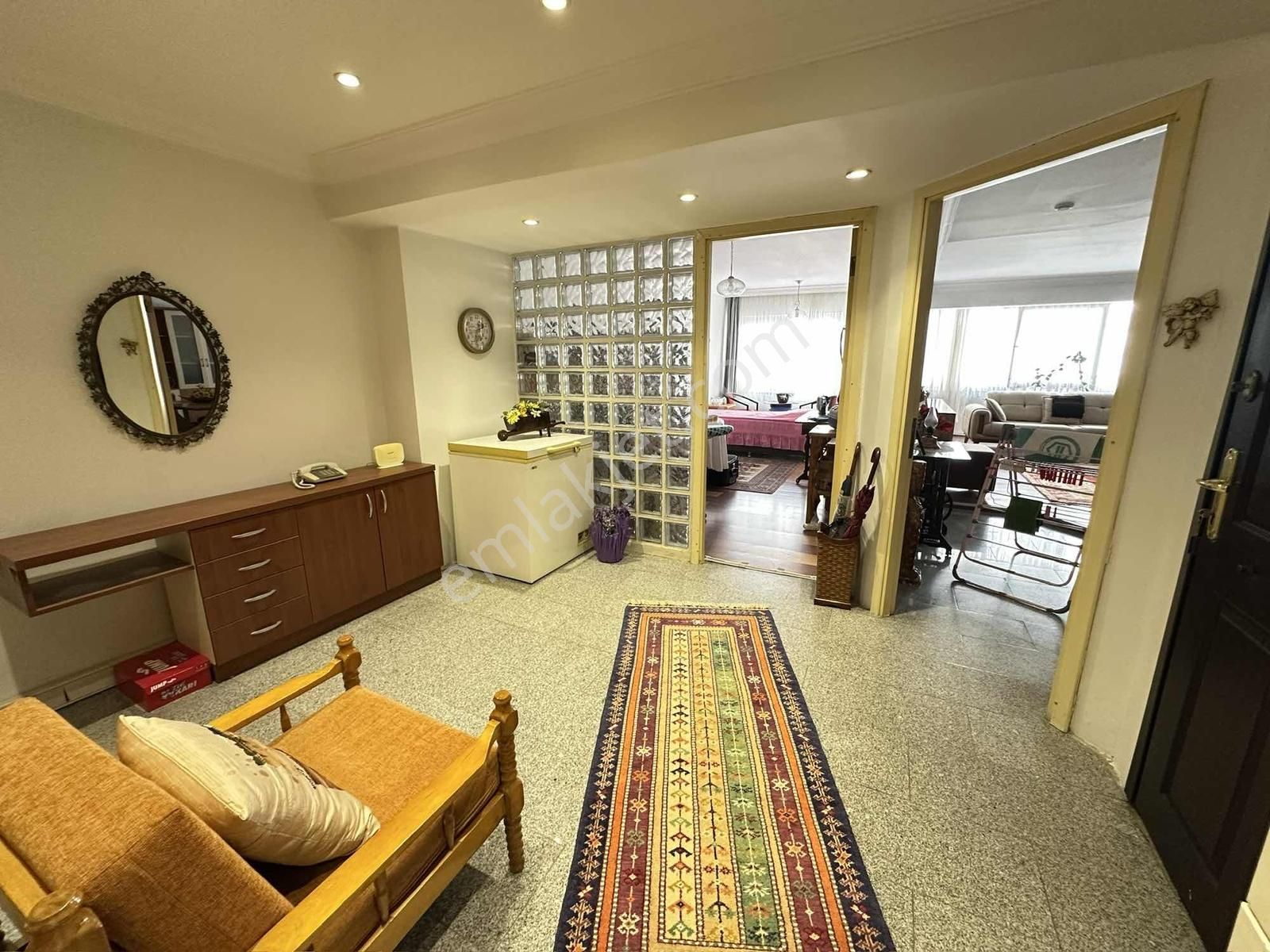 Mithatpaşa Cad Üzeri 3+1 130 M2 Asansörlü Satılık Daire - Görsel 12