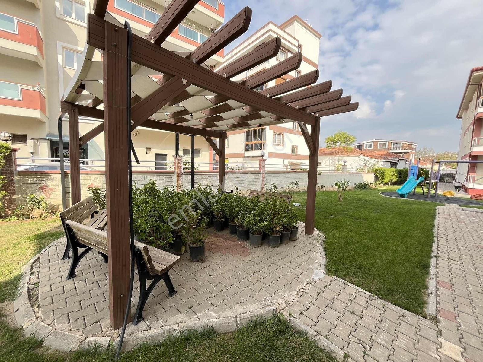 Menderes Rüyakent Evlerinde 3+1 120m2satılık Daire - Görsel 5