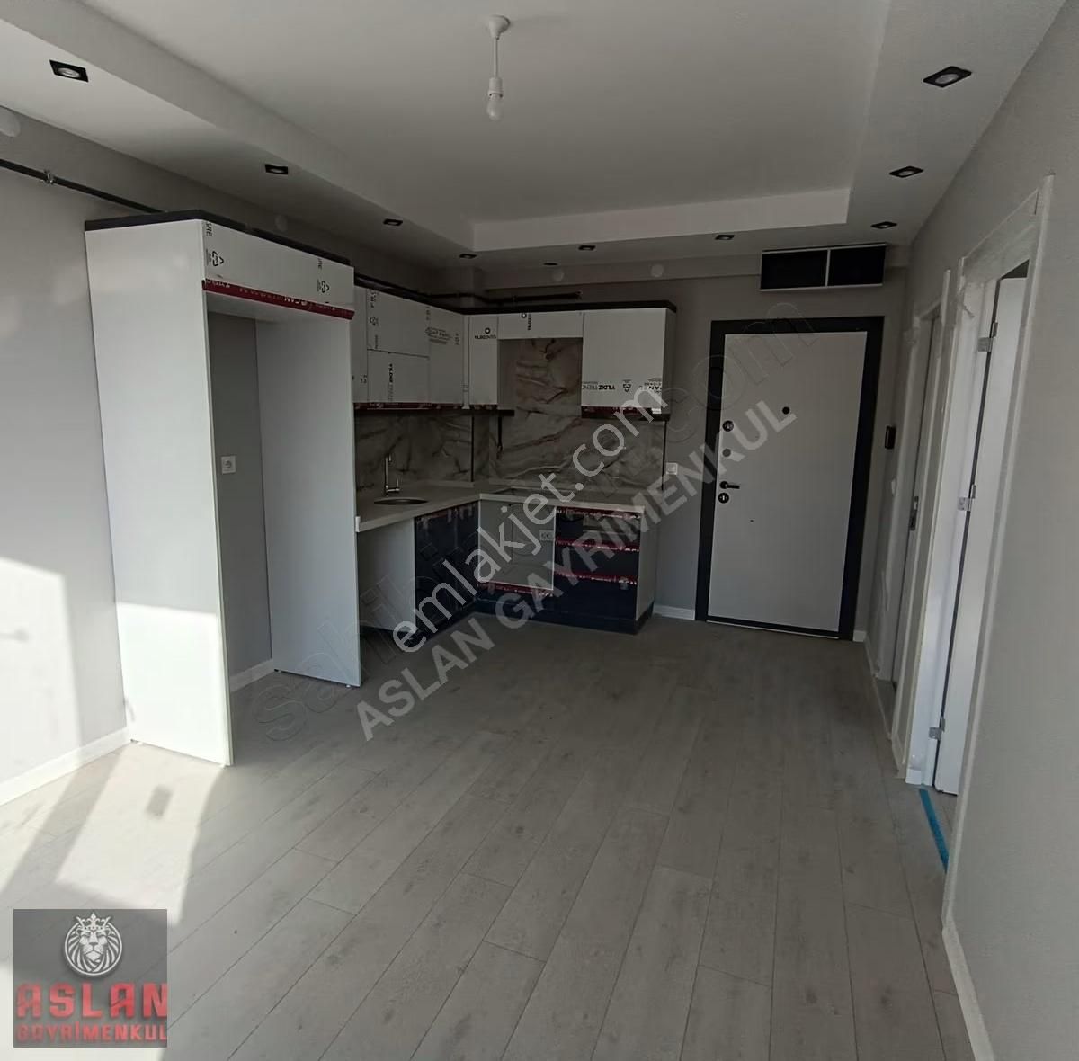 Aslan Emlak Gayrimenkulden Şarhöyükte Satılık 1+1 - Görsel 10