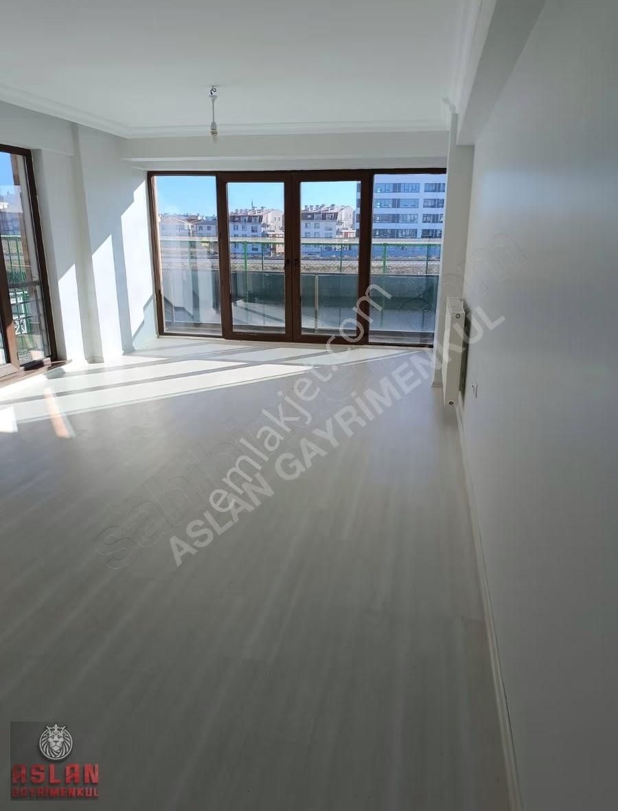 Aslan Emlak Gayrimenkul' Den Batıkent Site İçi Kiralık 3+1 Daire - Görsel 13
