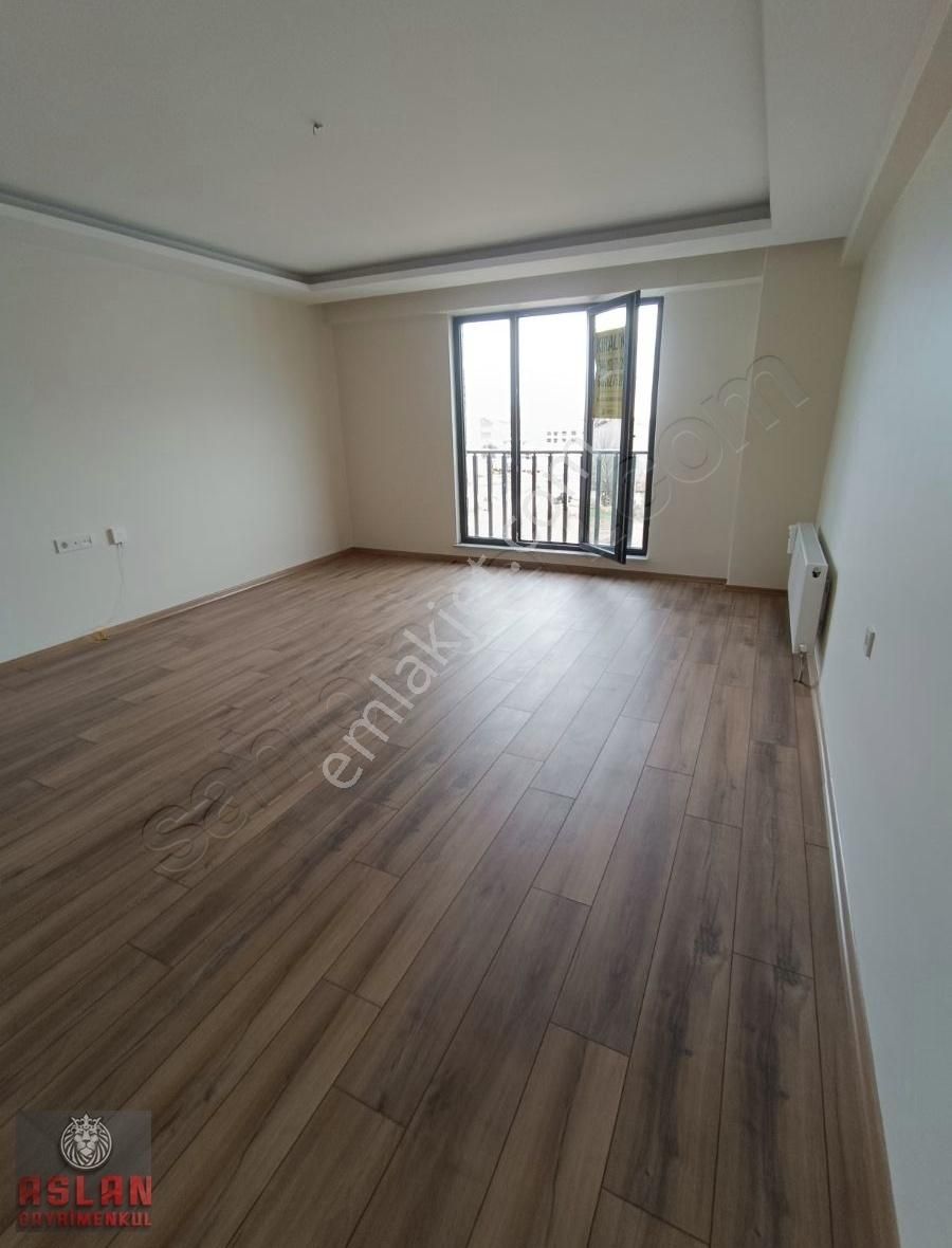 Aslan Emlak Gayrimenkul'den Çamlıca 'da Kiralık 2+1 - Görsel 3