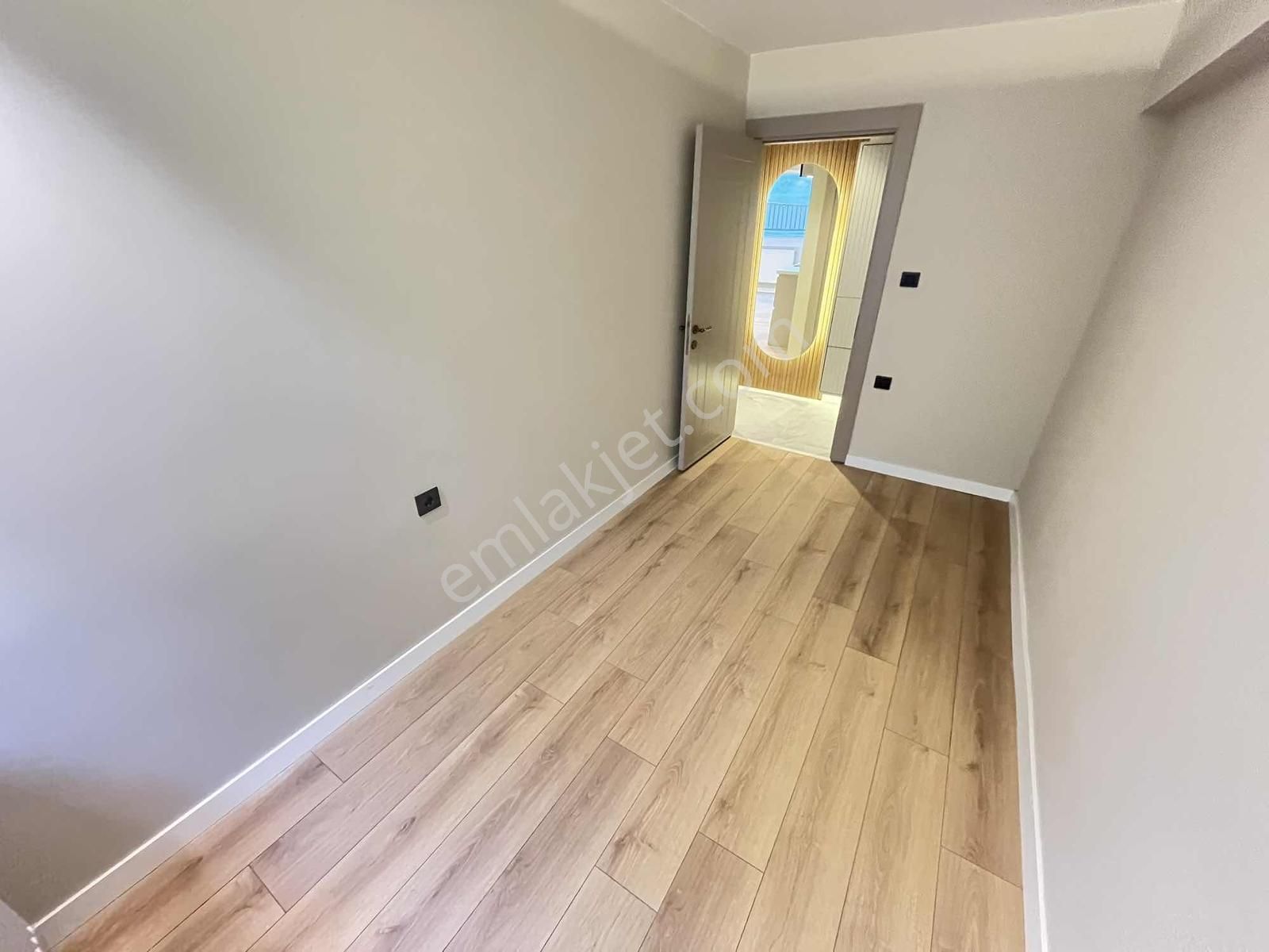 Basınsitesi'nde 3+1 110m2 Teraslı Satılık Daire - Görsel 6