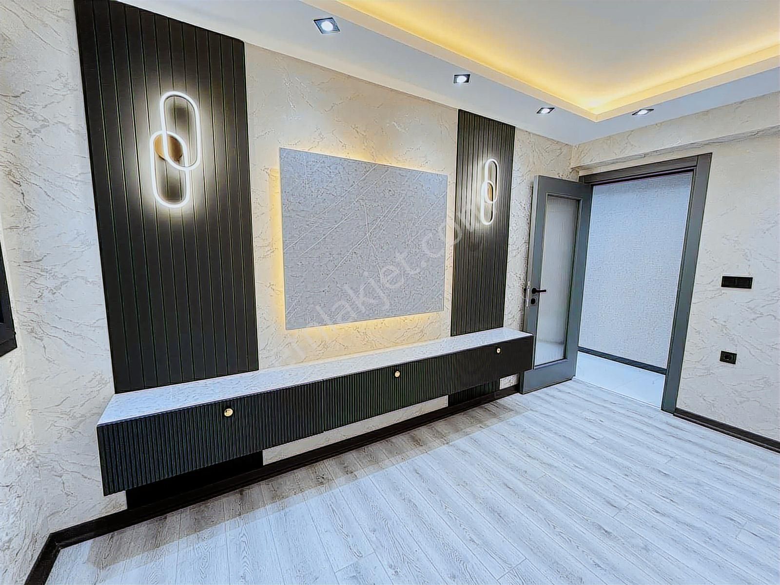 Balçova Çetin Emeç'te 3+1 160m2 Full Tadilatlı Satılık Daire - Görsel 4