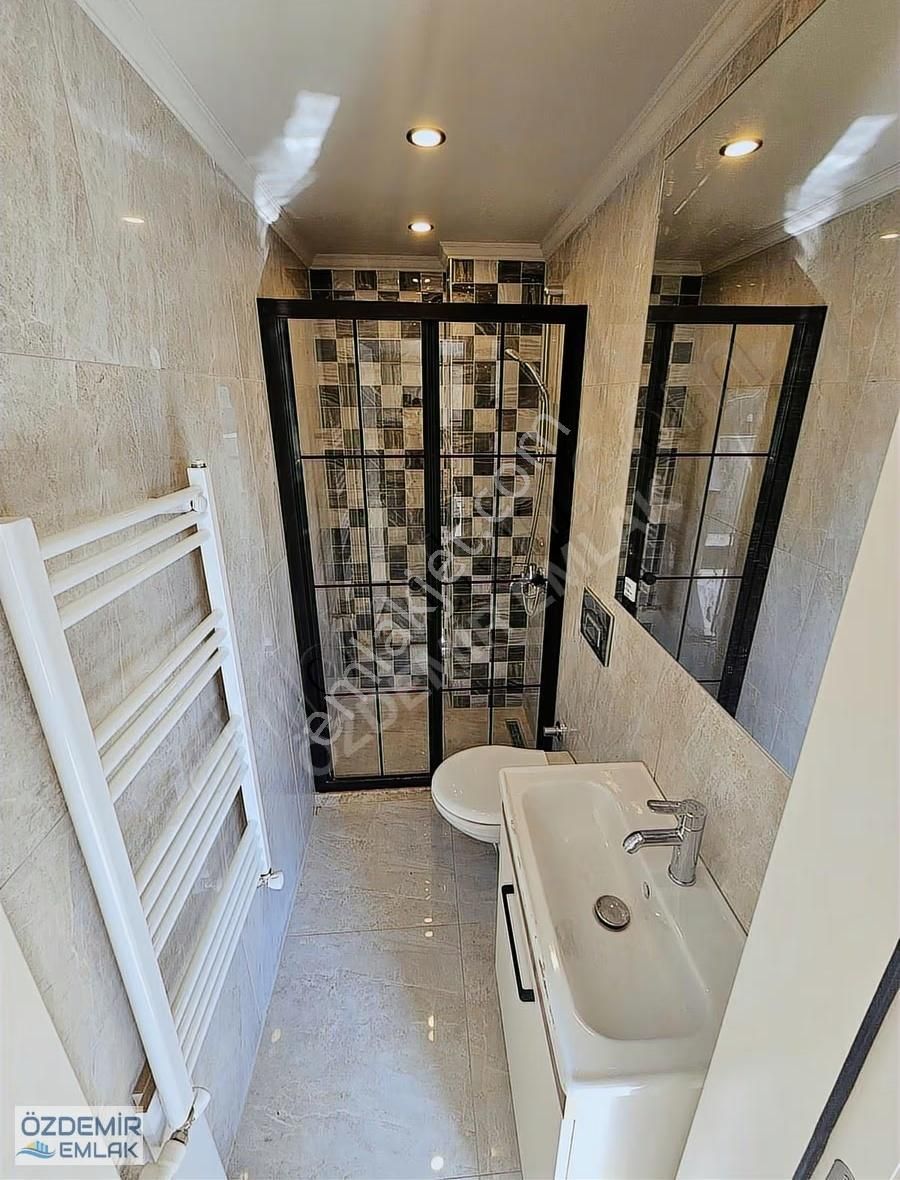 Özdemir Emlaktan Geniş Ferah Satılık 4+1 Villa - Görsel 14