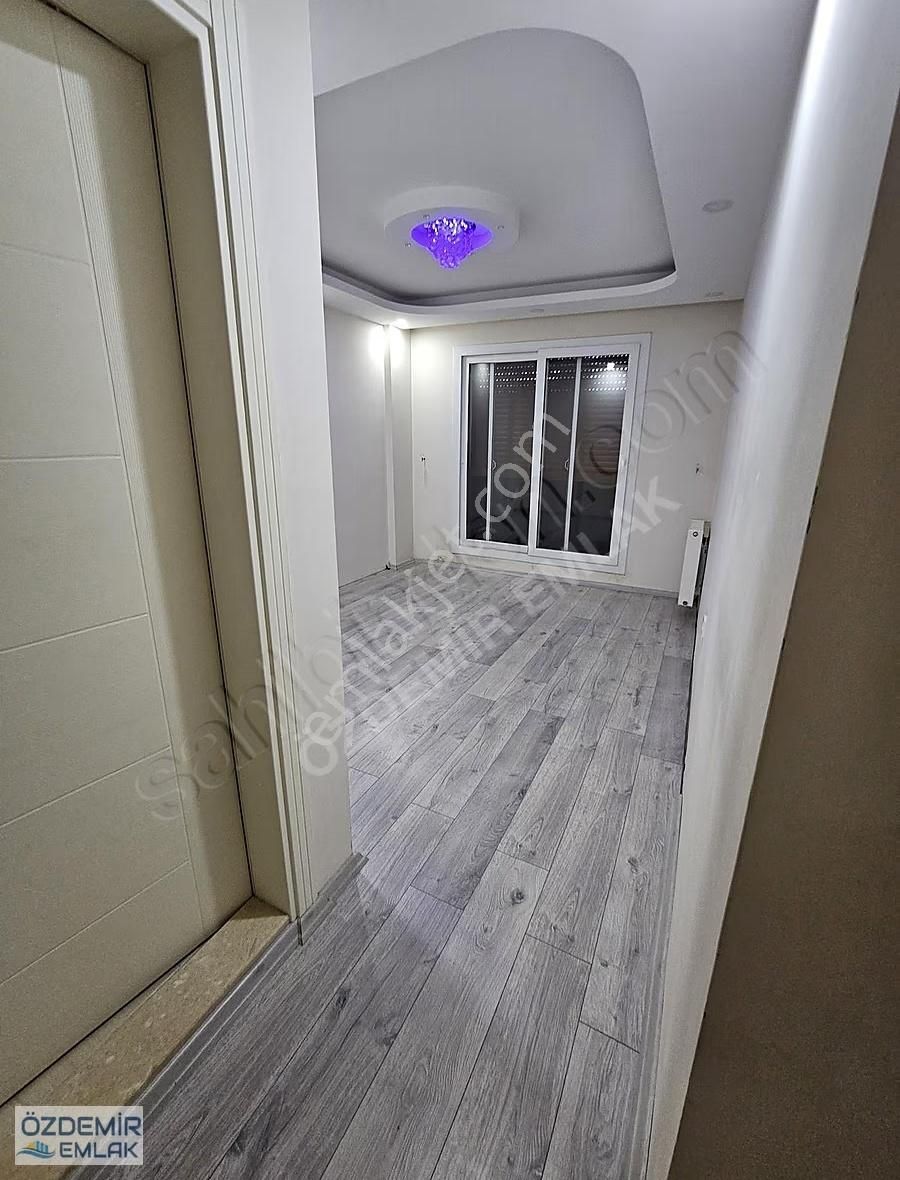 Özdemir Emlaktan Satılık Ebeyn Banyolu Doğalgazlı 3+1 Daire - Görsel 7