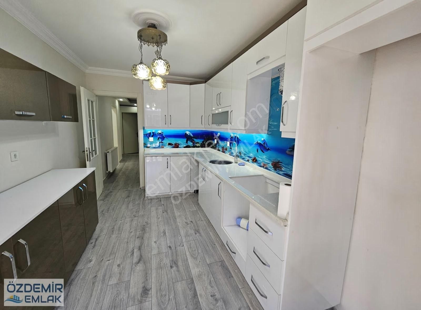 Özdemir Emlaktan Satılık Ebeyn Banyolu Doğalgazlı 3+1 Daire - Görsel 24