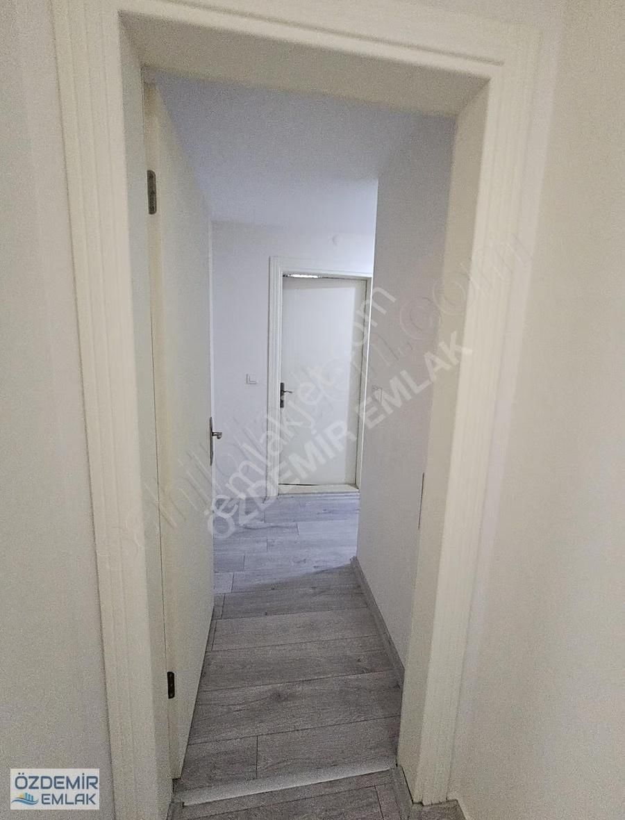 Özdemir Emlaktan Satılık Ebeyn Banyolu Doğalgazlı 3+1 Daire - Görsel 28