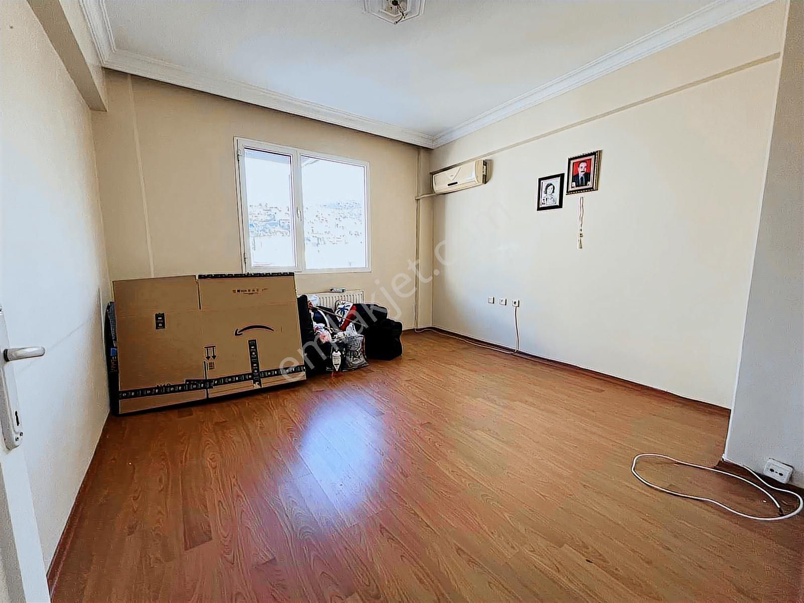 Balçova Ata Cad 130m2 Çift Cephe Satılık Daire - Görsel 10