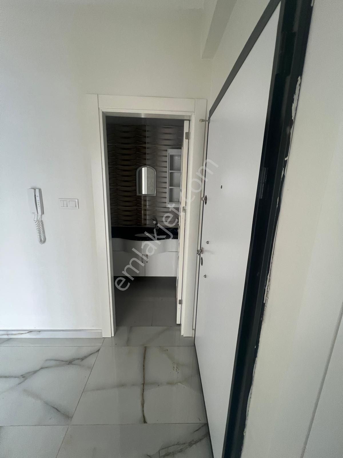 Millioğlu İnşaat'tan Alpaslan 1'de Kiralık 3+1 Daire - Görsel 4