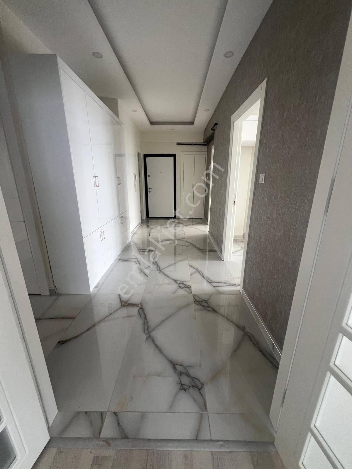 Millioğlu İnşaat'tan Alpaslan 1'de Kiralık 3+1 Daire - Görsel 22